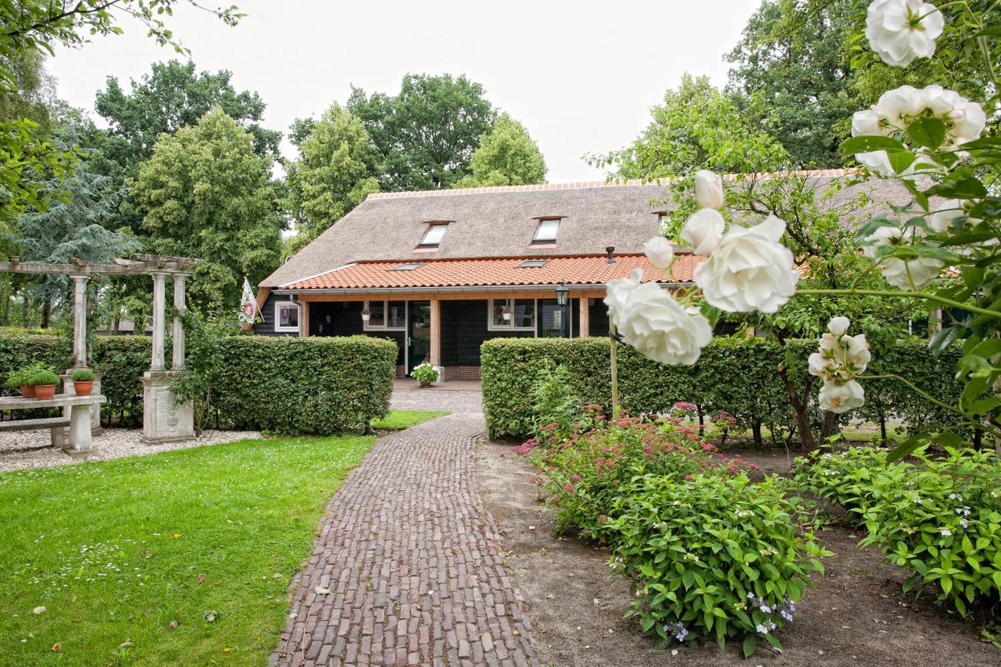 Rheezerstee B&B 외부 사진